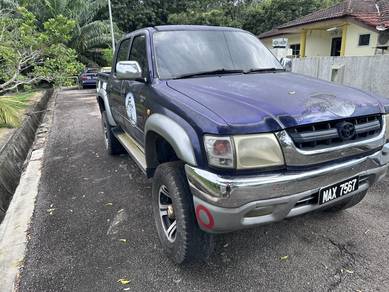 2003 Toyota HILUX 2.5 SR TURBO MY03 KDN165 (M)