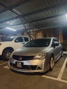 Honda CIVIC 1.8 I-VTEC (A)