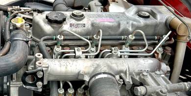 Mit FUSO FE85PG 17 29kKM ( FULL SRV RCD)NEW