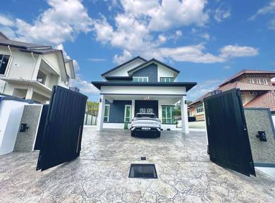 Luxury 2-STOREY BUNGALOW @ PUTRA HILLS, BANDAR SERI PUTRA