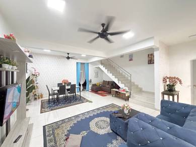 Laman haris puncak alam teres 2 tingkat for sale