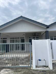 Rumah taman 1 tingkat / 4 bilik / 2 bilik air untuk disewa