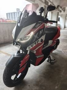 XMAX V1 Low Milleage