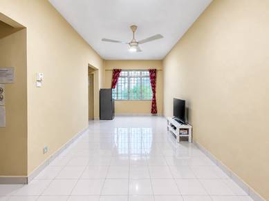 Seri Ixora Apartment
