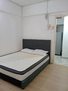 Medium Room