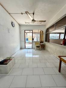 Taman Berjaya House| 2 Storeys | 4 Bedrooms