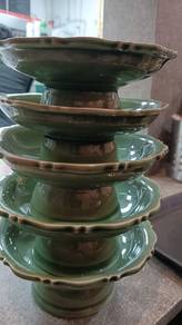Scalloped Flower Bowl