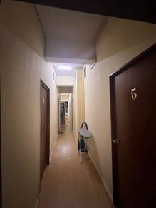 Large Window Room Female - Pontian