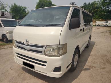 2013 Toyota HIACE 2.5 (M) WINDOW VAN