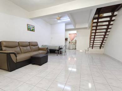 Good Condition!! 2 Storey Terrace Taman Tambychik Karim Taman Merdeka