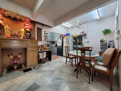 2-Storey Corner House For Sale
