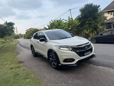 Honda HR-V 1.8 RS FACELIFT (A)WARANTY 1 TAHUN