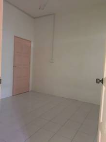 303 Rumah Semi-D 1.5 Tingkat untuk Dijual di Manjung, Perak