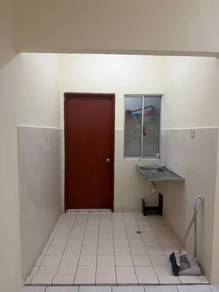 Angkasa Phase 2 Block M 3R2B 850sqft Bare For Rent 