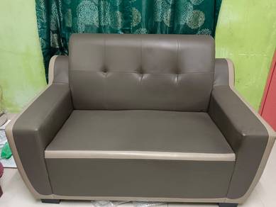 pre loved sofas