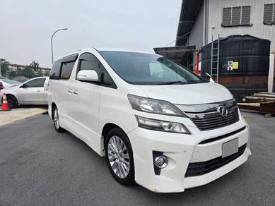 Toyota VELLFIRE 2.4 Z FACELIFT (A) 2 PWR DOOR