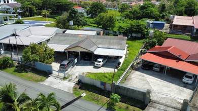 Taman Luyang Phase 4 Single Storey Semi Detached House 5850 Sqft Land.