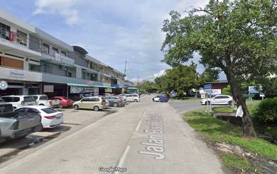 Kolombong 1st Floor | Jln Buah Duku | Road Frontage