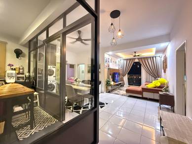 Residensi Adelia