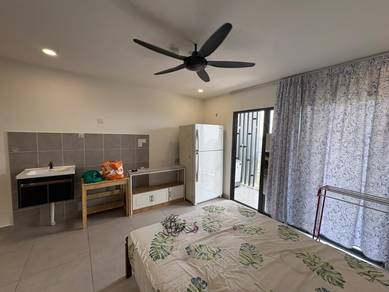Dk Impian, Shah Alam (Partially Furnished Studio with balcony 1 Bath)