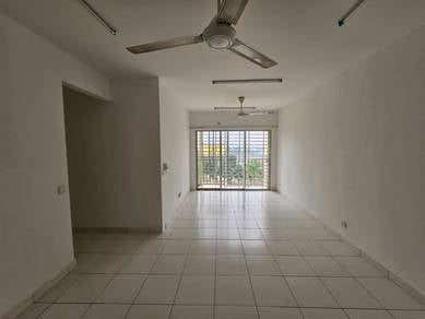 Basic Seri Pinang Apartment, 830sqf, 3R+2B, Setia Alam