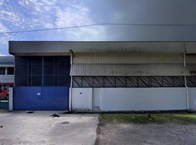 HOT! HUGE SPACE SEMI-D FACTORY/ WAREHOUSE! Taman Perindustrian Puchong