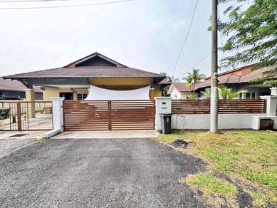 HUGE LAND FACING OPEN Single Storey SEMI D Taman Desaria Nilai
