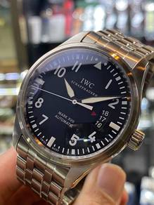 IWC Pilot Mark XVII Size: 41mm Automatic Movement