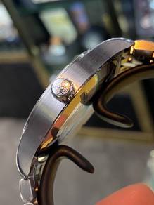 IWC Pilot Mark XVII Size: 41mm Automatic Movement