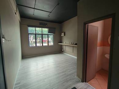 Bukit Beruang Main Road 1st Floor Shop Lot For Rent