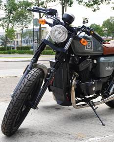 CMC Daytona 250 Cafe Racer