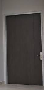 Main Door / Pintu rumah