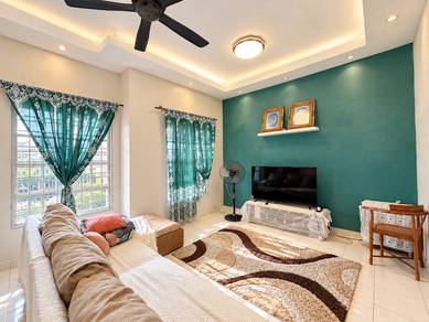 4 Bedroom Renovated Freehold Below Market Value