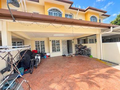 4 Bedroom Renovated Freehold Below Market Value