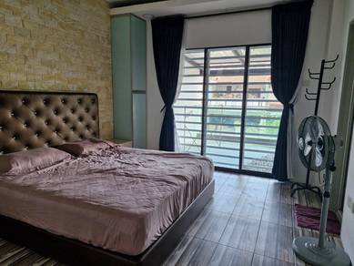 Taman Nusa Perintis 2-Master Room for rent