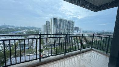Country Garden Central Park Room for Rent