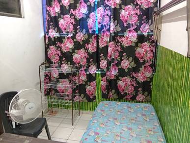Skudai Villa Apartment 4 beds Renovated Kitchen suitable for investor
