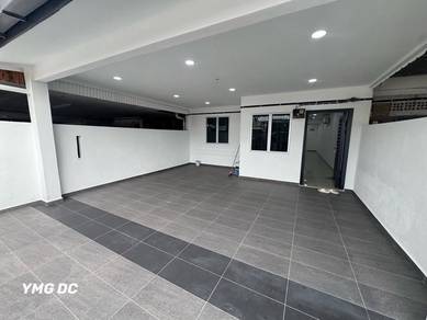 NEWLY RENOVATED !! Pandamaran Single Storey 20x80 Nice House For Rent!