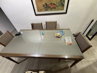 dining table & chairs (Lorenzo)