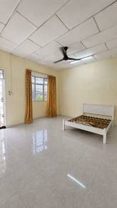 Taman Pulai Utama Kangkar Pulai superlink new paint full loan