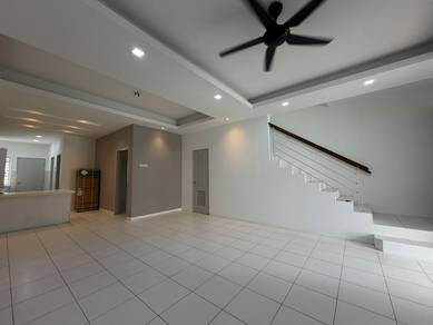 Bandar Botanic Akasia Newly Touch Up Renovated For Rent Klang