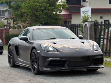 Porsche 718 2.0 CAYMAN
