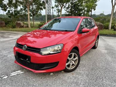 Volkswagen POLO 1.2 TSI (CBU) (A)