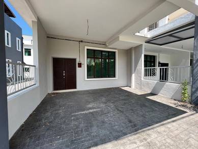 HOT DEAL! BELOW BANK VALUE End Lot 2.5 Storey Terrace @ Ujong Pasir
