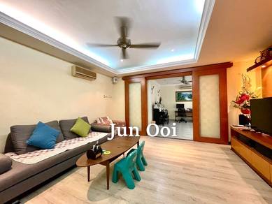 Double storey Semi-D , persiaran sungai ara