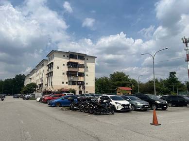 Puchong Utama court 1 apartment untuk dijual