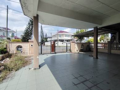 Single storey Semi d/Taman sri kluang