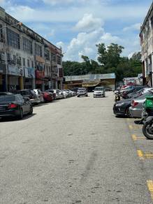 Bandar Country Home 3storey shop below market 100K rawang anggun