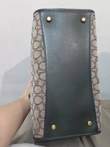 Coach Field Tote 30 Signat Jacquard C3282 – Authen