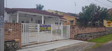 Kluang Bungalow for sales Jln Jaya Tmn Kerjasama